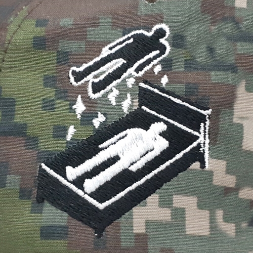 ǰ 