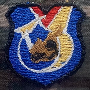 ǰ 